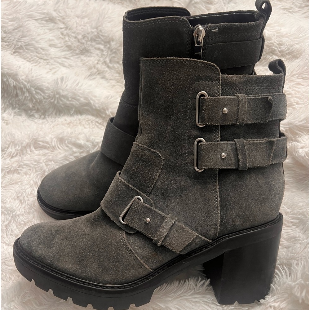 Marc Fisher LTD, MLDREAM Moto Boots Grey Suede / Size 8